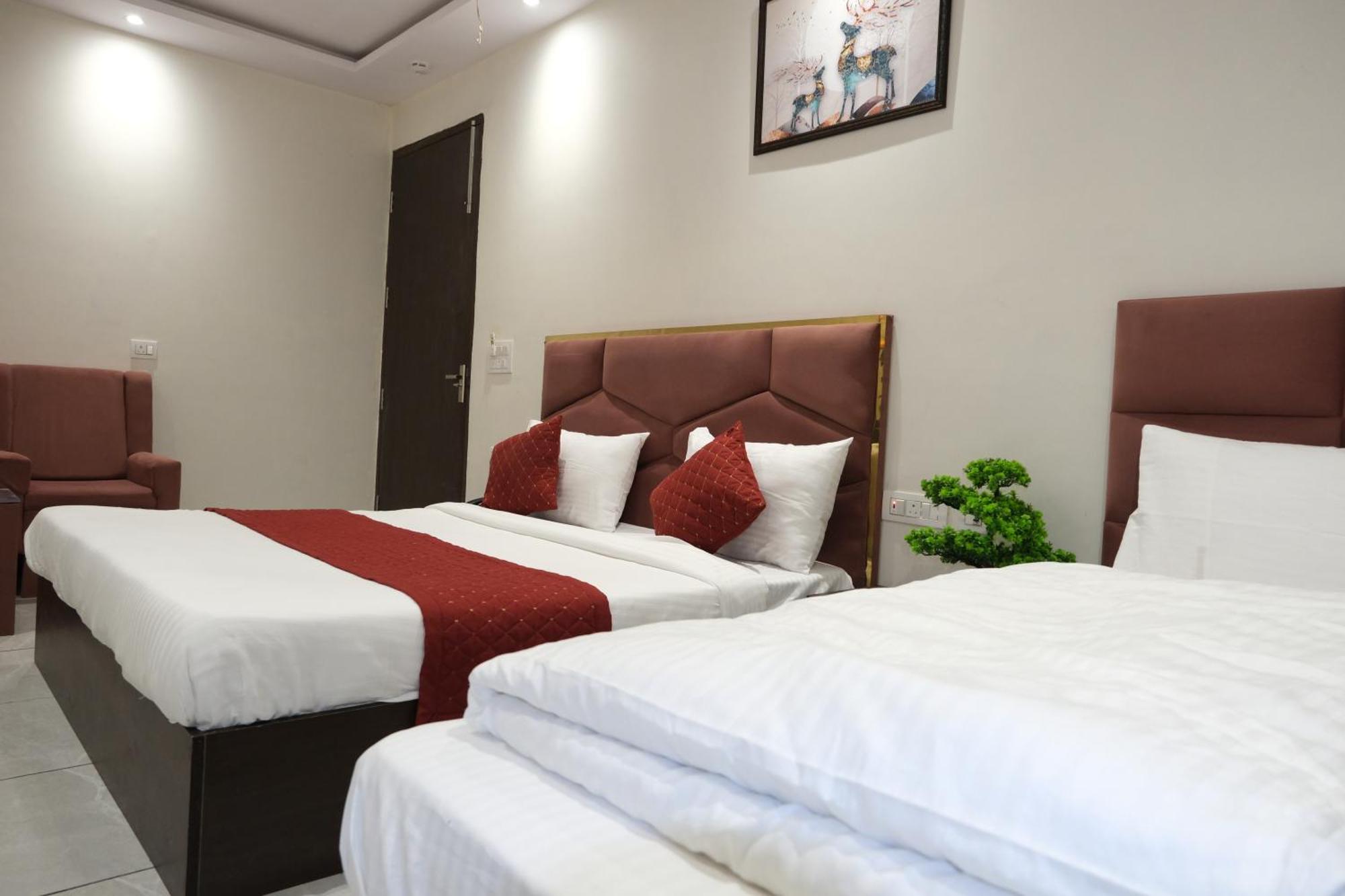 Hotel De Hocks Deluxe - New Delhi Railway Station Экстерьер фото