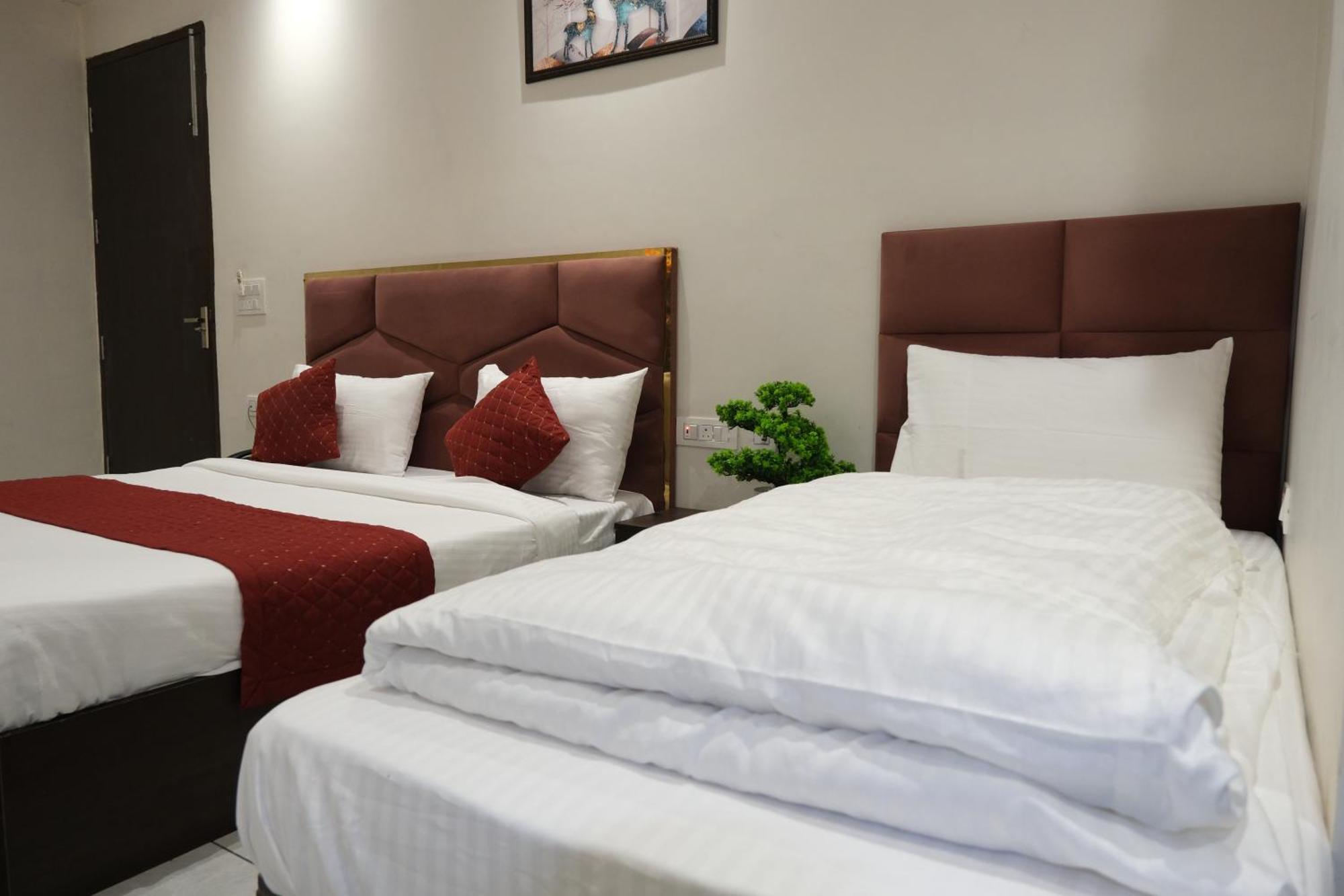 Hotel De Hocks Deluxe - New Delhi Railway Station Экстерьер фото