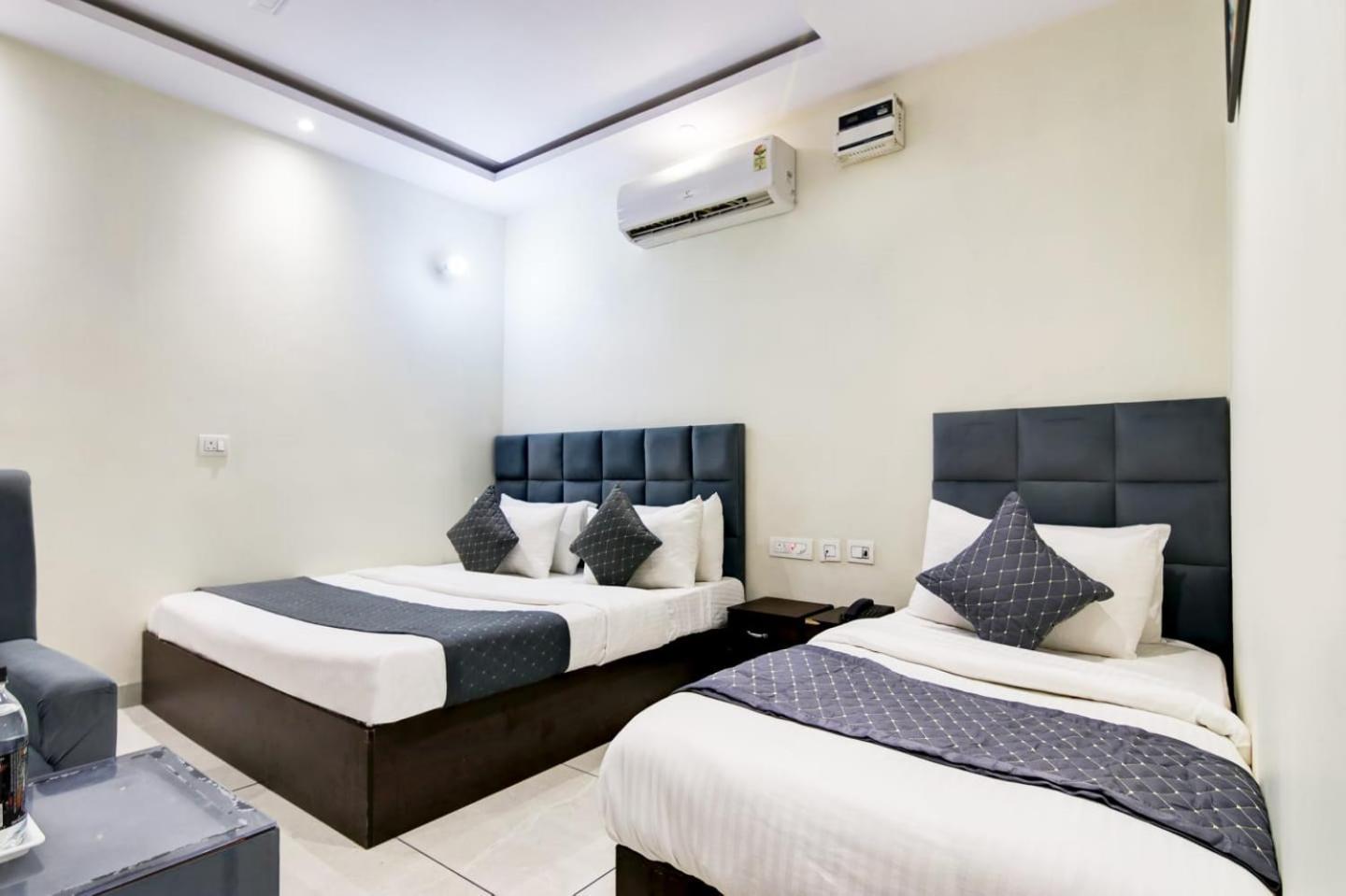 Hotel De Hocks Deluxe - New Delhi Railway Station Экстерьер фото